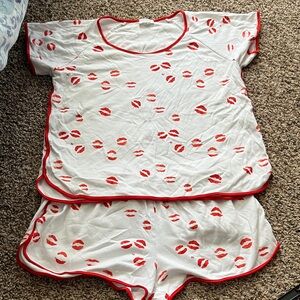 Lake Pajamas Lip Print Pajama Shorts Set in Red and White